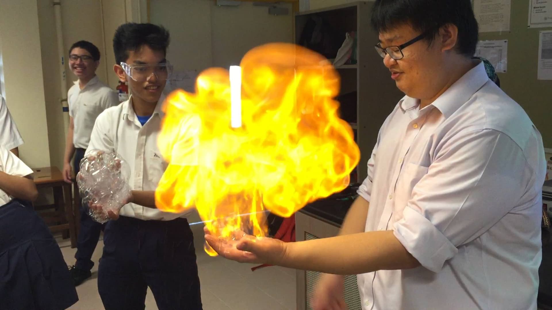 Juying Secondary School